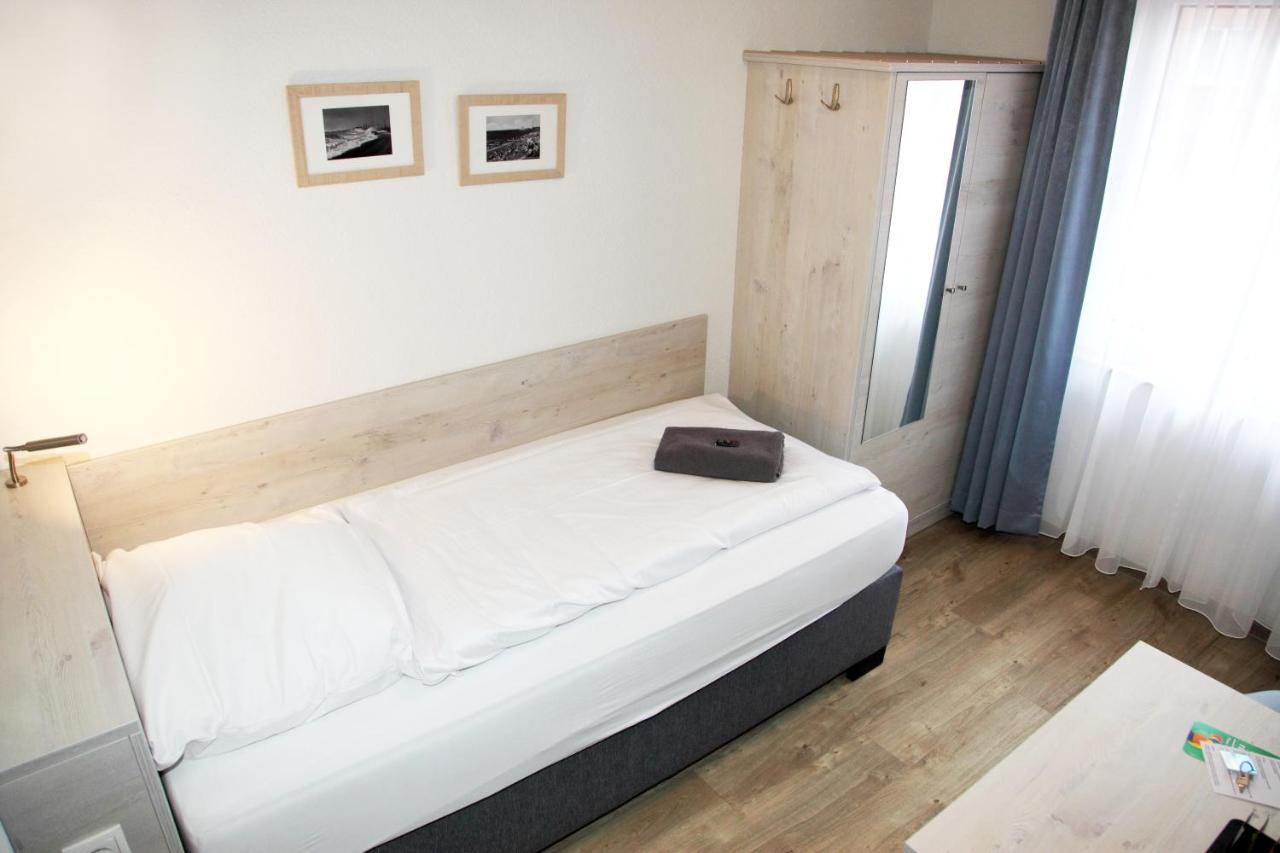 Hotel Pension Norddeich Экстерьер фото